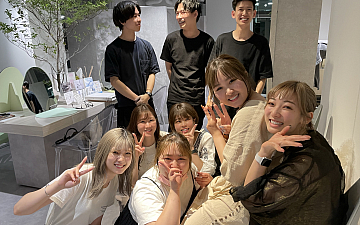 ・求人用にスタッフの集合写真を撮りました